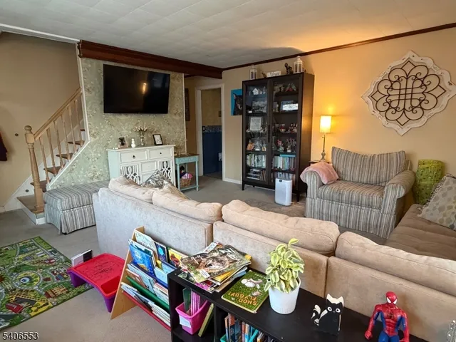 $399,900 | 202 4 Glenside Place, North Plainfield, NJ 07060