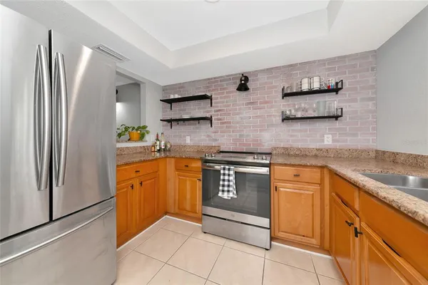 $194,000 | 966 La Costa Circle, Unit 5, Sarasota, FL 34237