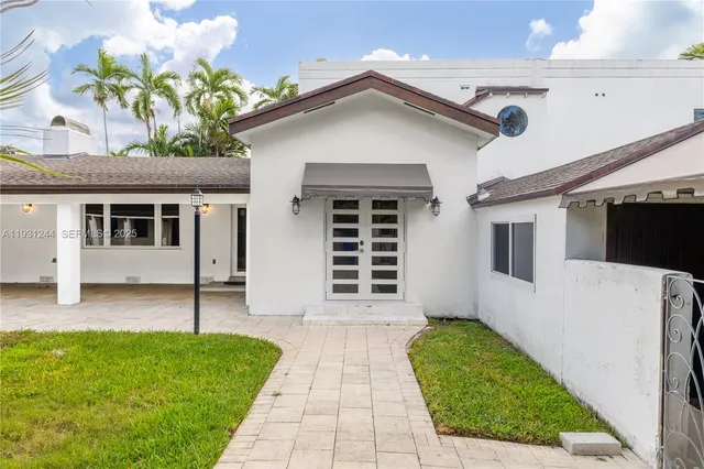 $2,485,000 | 820 Northeast 83rd Street, Miami, FL 33138