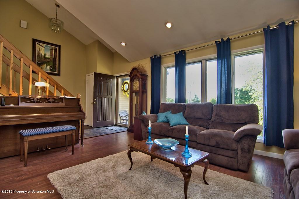 70 Mundro Road Scott Township, PA 18447 - Photo 4 of 39 Gallery Image 4