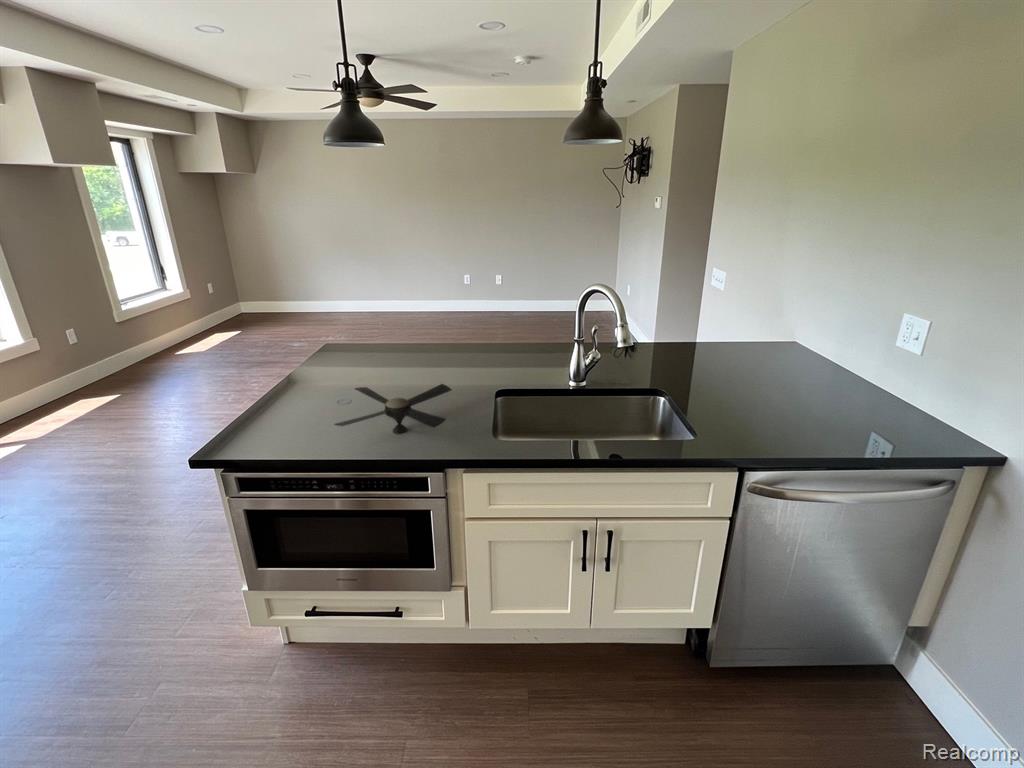 112 Walnut Boulevard, Unit 203 Rochester, MI 48307 - Photo 20 of 21