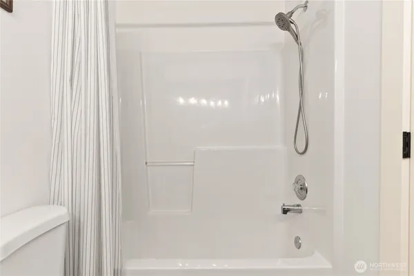 $444,777 | 15421 8th Ave Court East, Tacoma, WA 98445