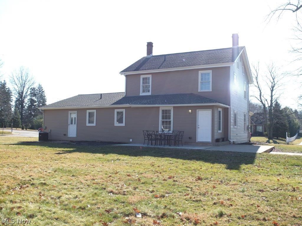 307 Everhard Road Southwest North Canton, OH 44709 - Photo 18 of 20 Patio