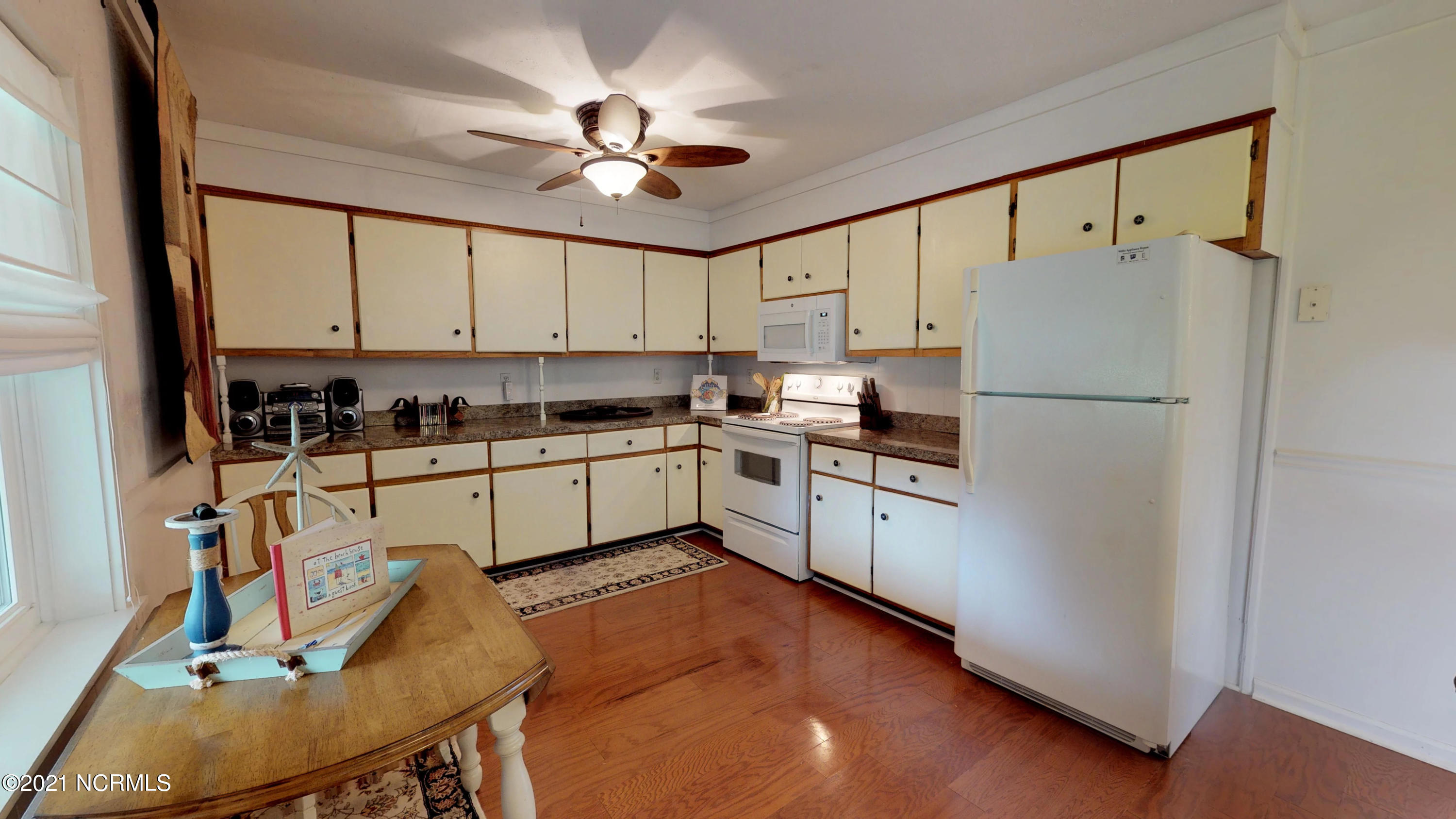342 Straits Road Beaufort, NC 28516 - Photo 13 of 31 aSG9pfN2dcs - 06.01.2018_20.08.49