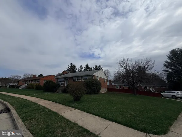 $3,000 | 1307 Malbay Drive, Lutherville-Timonium, MD 21093