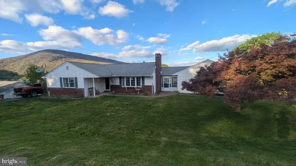 $259,000 | 1 North Locke Avenue, Yeagertown, PA 17099
