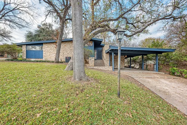 $3,500 | 1615 Elmhurst Drive, Austin, TX 78741