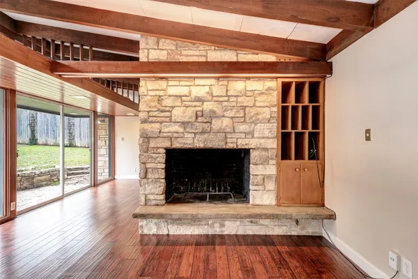 $3,500 | 1615 Elmhurst Drive, Austin, TX 78741