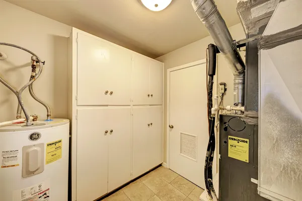 $3,500 | 1615 Elmhurst Drive, Austin, TX 78741