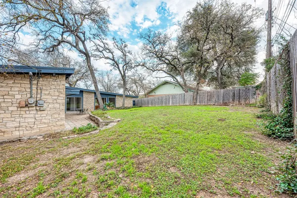 $3,500 | 1615 Elmhurst Drive, Austin, TX 78741