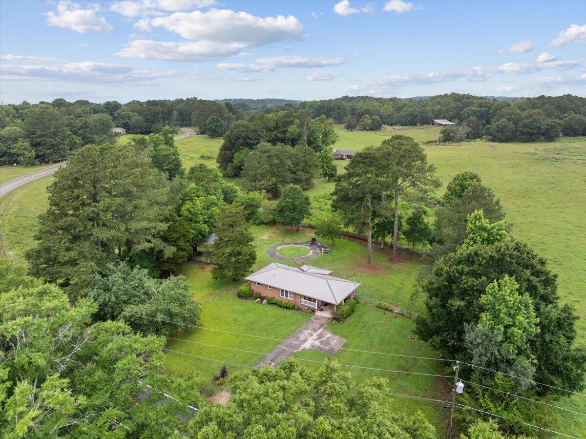 2643 Ridge Road Southeast Dalton, GA 30721 - Photo 6 of 32 32-DJI_20260605162452_0333_D