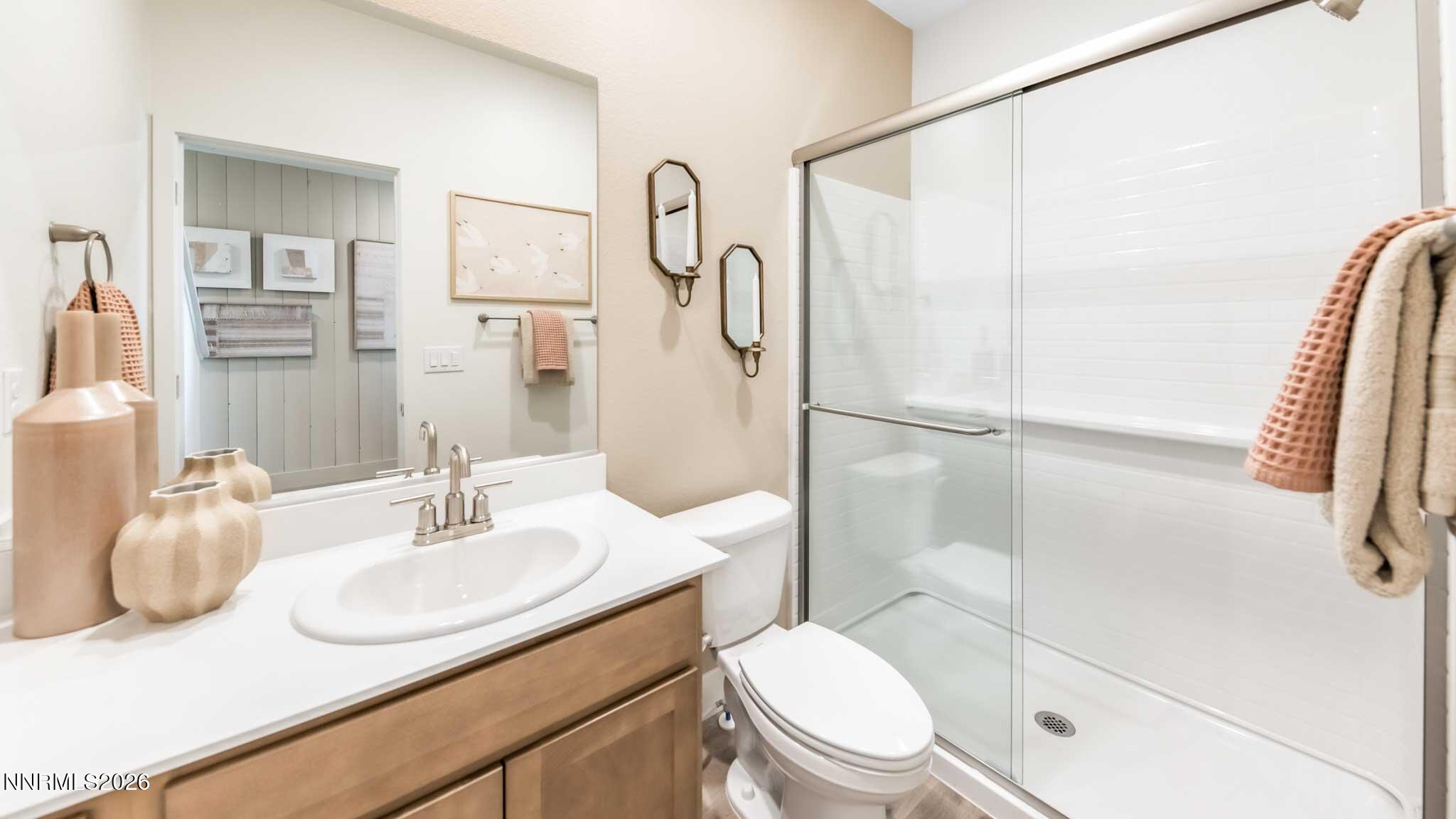 3015 Winze Way Reno, NV 89512 - Photo 31 of 39 Secondary Bathroom
