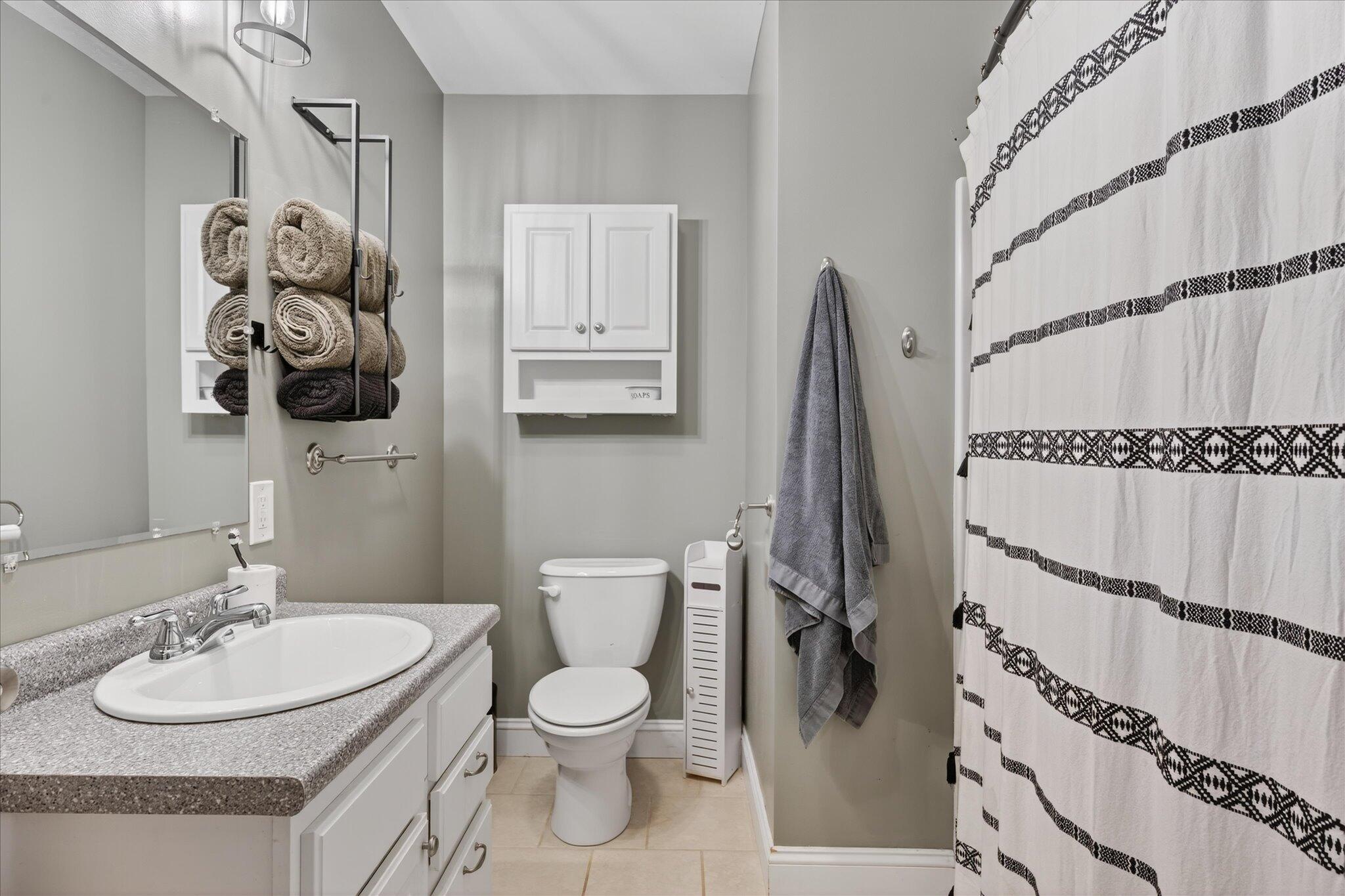 2926 Hudson Road Hudson, ME 04449 - Photo 13 of 46 13-Bathroom