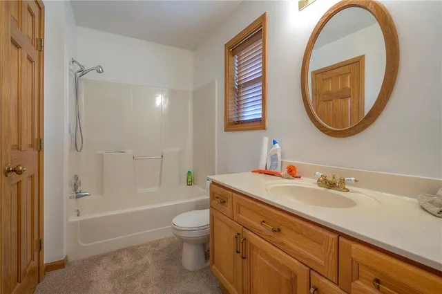 $625,000 | 24317 Trail Ridge Pass, Cleveland, MO 64734