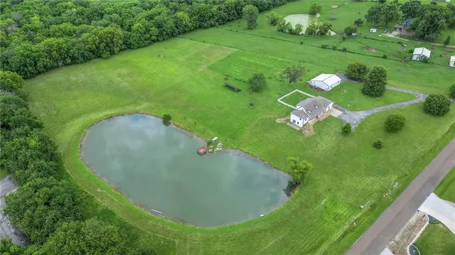 $625,000 | 24317 Trail Ridge Pass, Cleveland, MO 64734