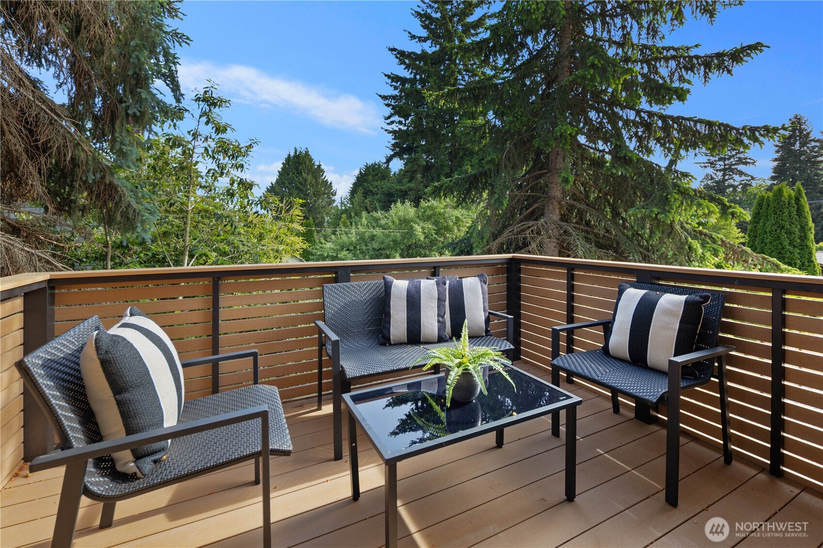 8625 30th Avenue Southwest Seattle, WA 98126 - Photo 18 of 40