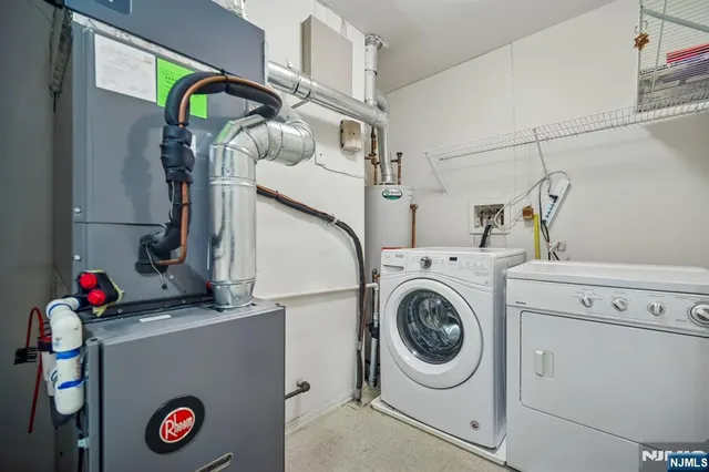 $3,250 | 2384 Quill Court, Mahwah, NJ 07430