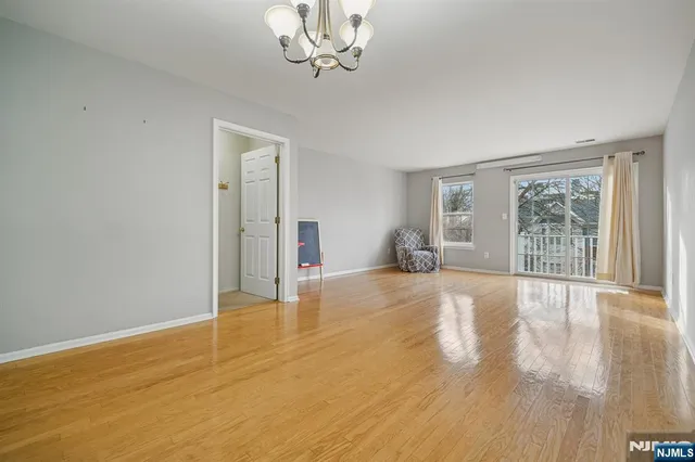 $3,250 | 2384 Quill Court, Mahwah, NJ 07430