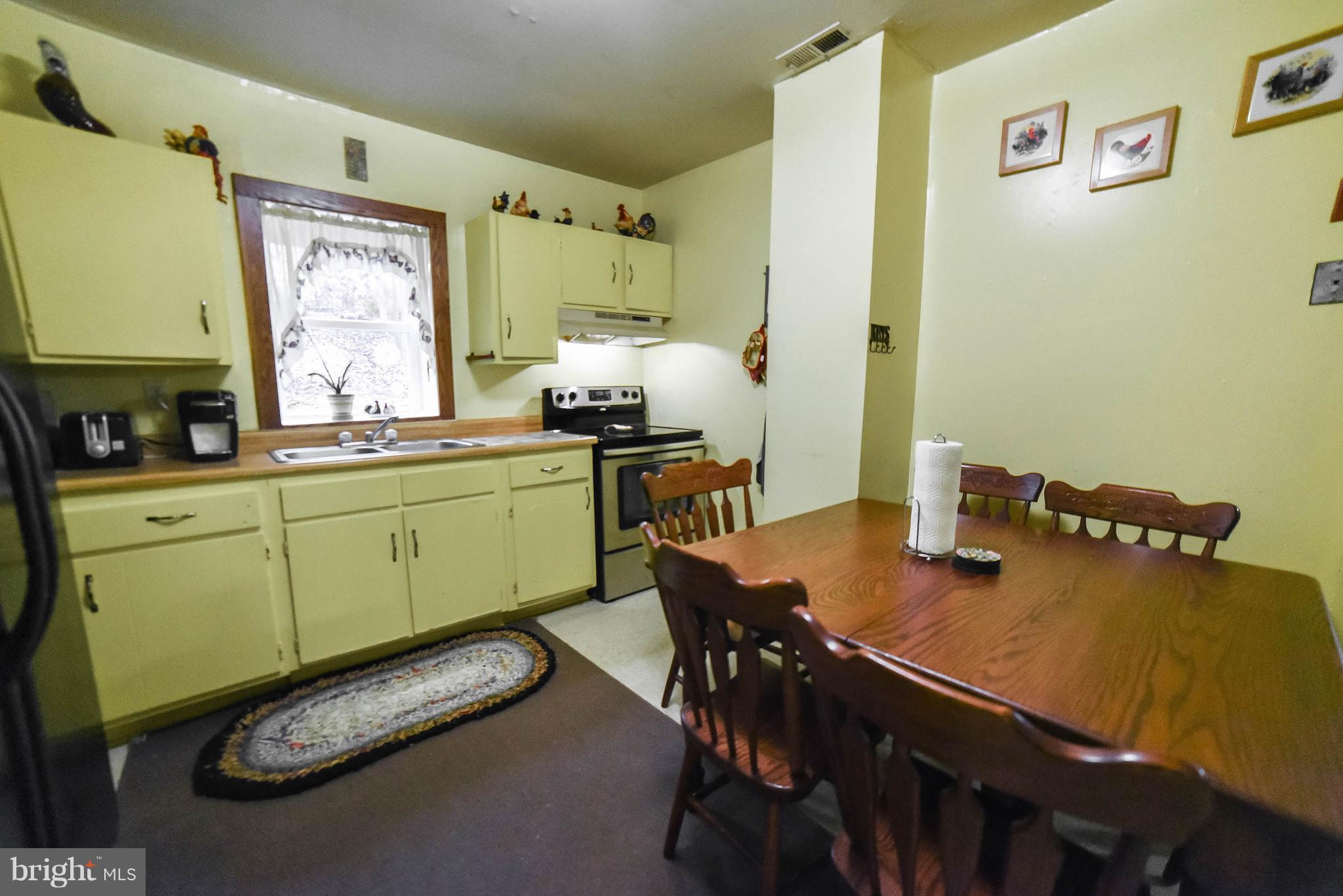 40255 Busy Corner Road Leonardtown, MD 20650 - Photo 8 of 30 Kitchen