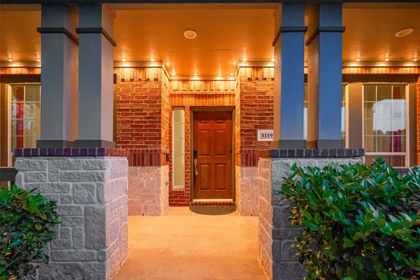 $660,000 | 8119 Edenwood Drive, Spring, TX 77389