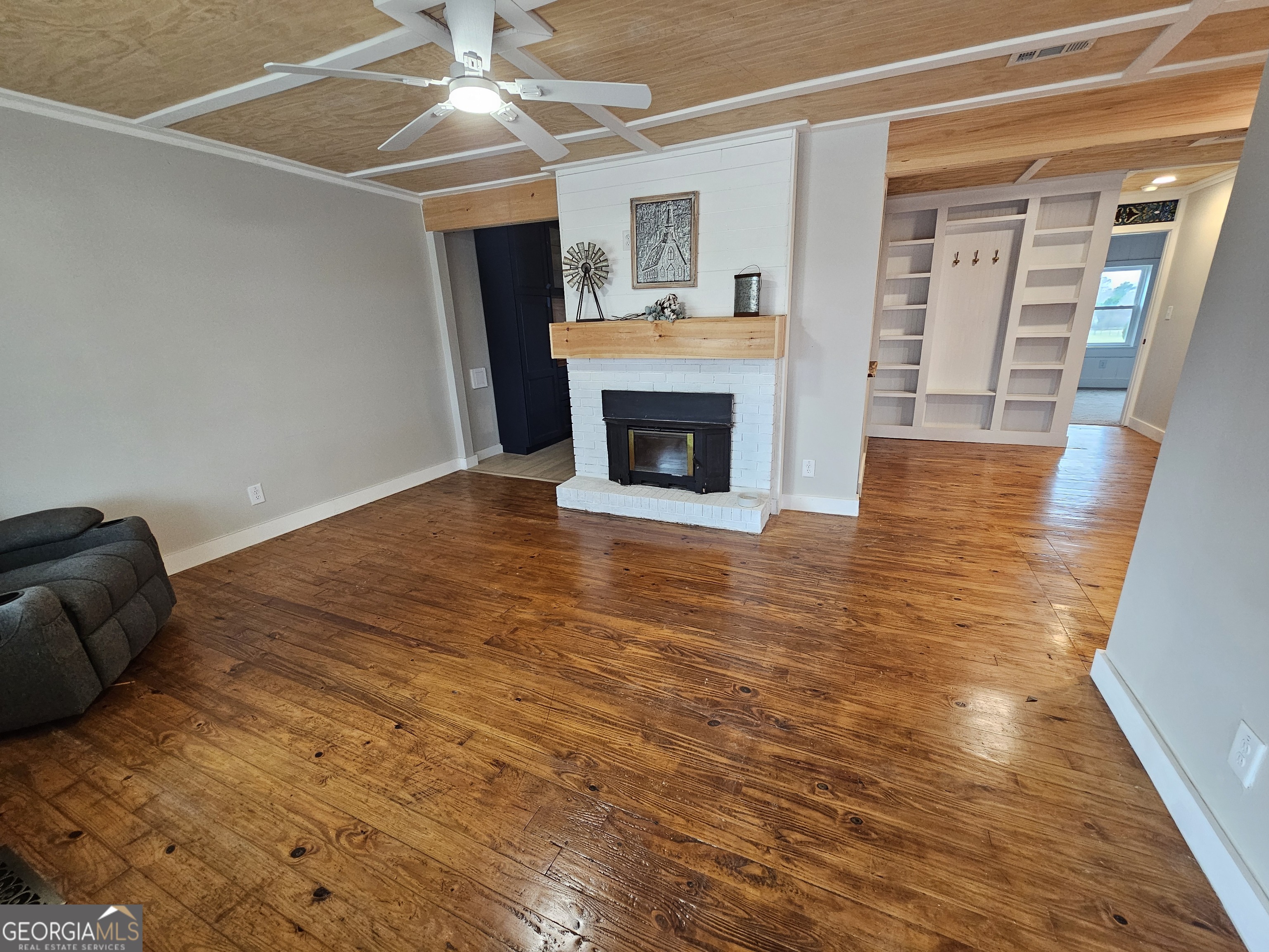 1015 Sid Hunter Road Senoia, GA 30276 - Photo 8 of 42