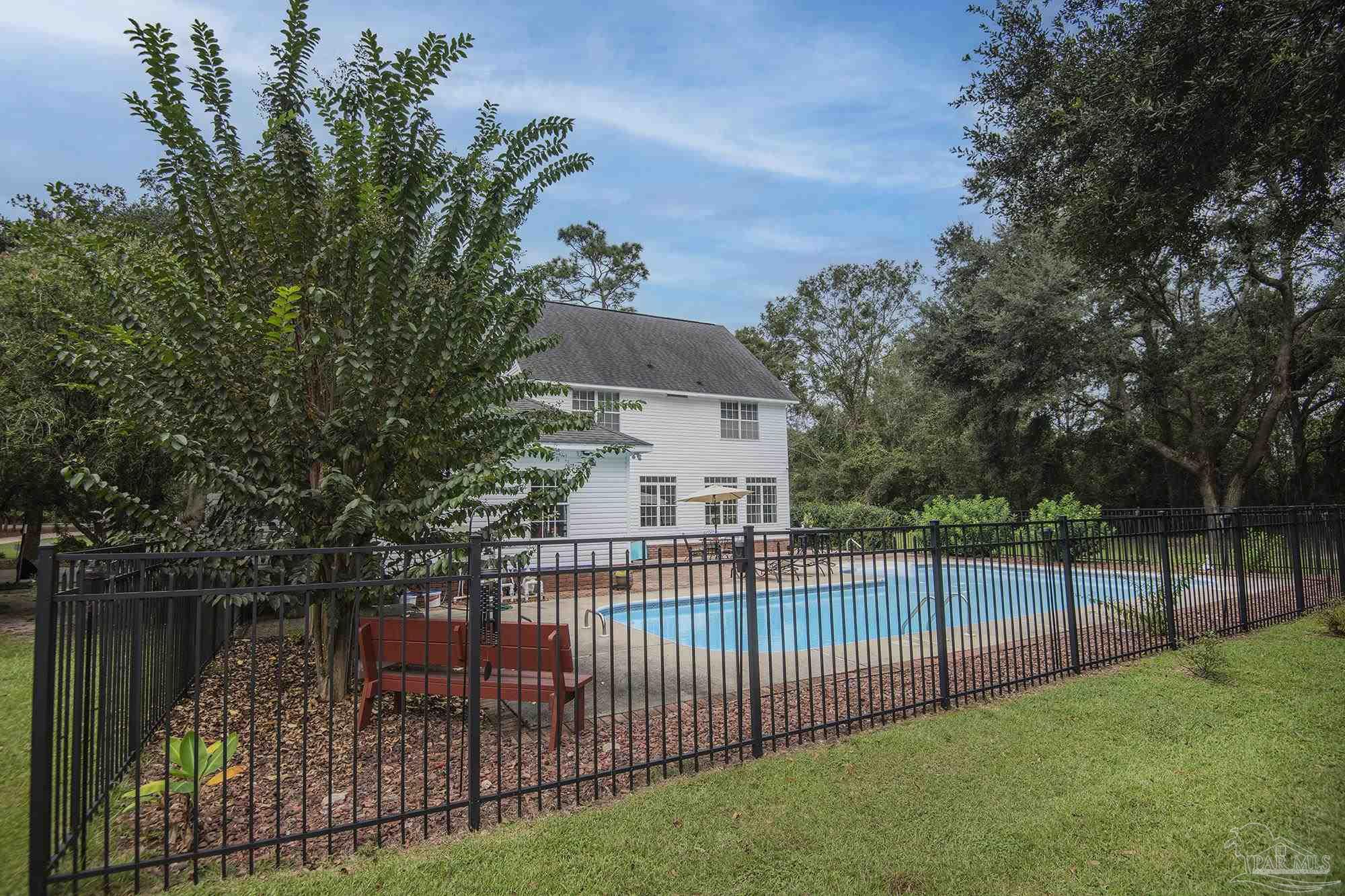 540 Nowak Road Cantonment, FL 32533 - Photo 4 of 49 Gallery Image 4