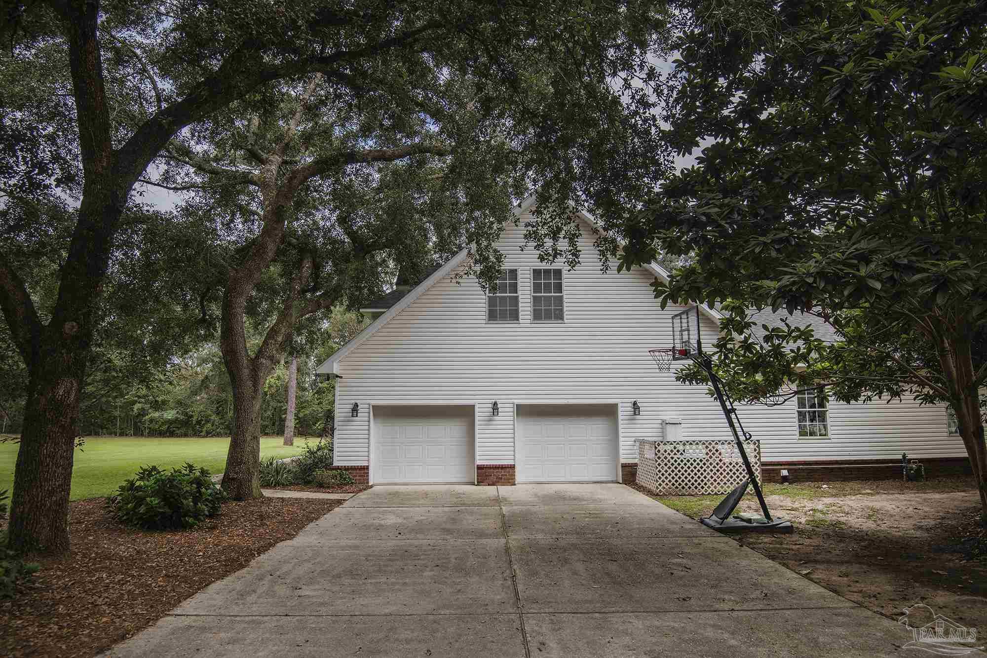 540 Nowak Road Cantonment, FL 32533 - Photo 8 of 49 Gallery Image 8
