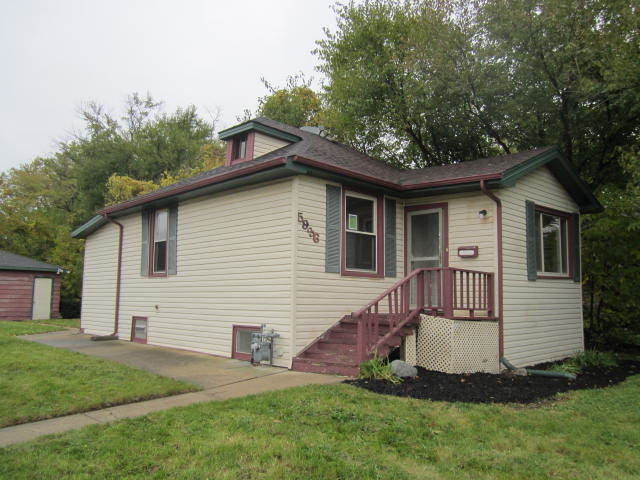 5936 West Maple Avenue Berkeley, IL 60163 - Photo 1 of 14