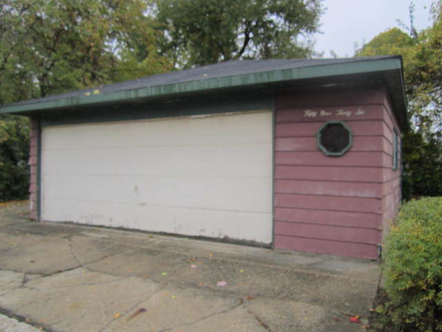 5936 West Maple Avenue Berkeley, IL 60163 - Photo 3 of 14