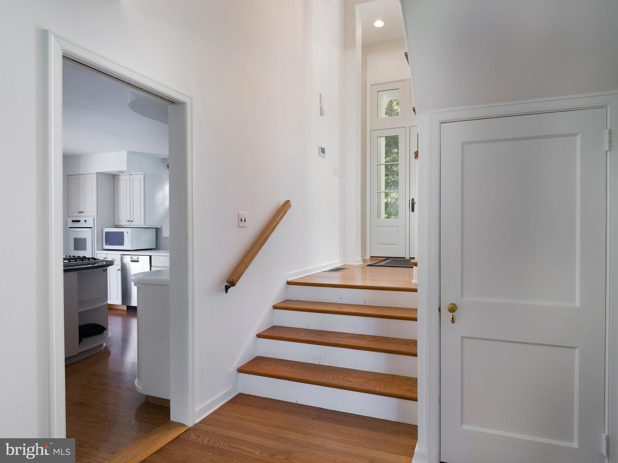 1121 Barberry Road Bryn Mawr, PA 19010 - Photo 12 of 67 Foyer