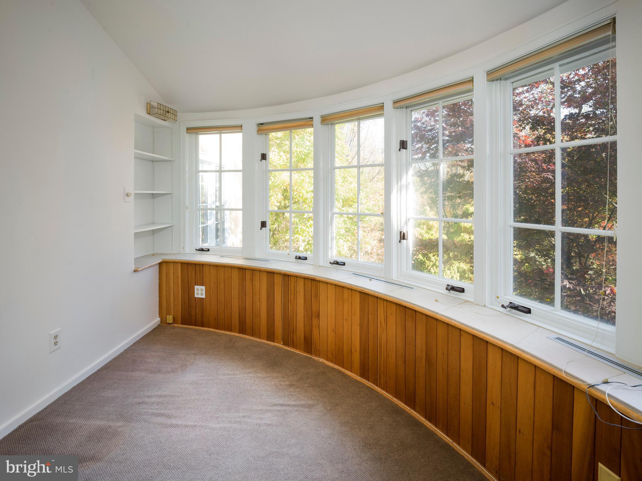 1121 Barberry Road Bryn Mawr, PA 19010 - Photo 30 of 67 Sitting Area