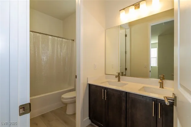 $564,000 | 9193 Theodore Court, Las Vegas, NV 89178