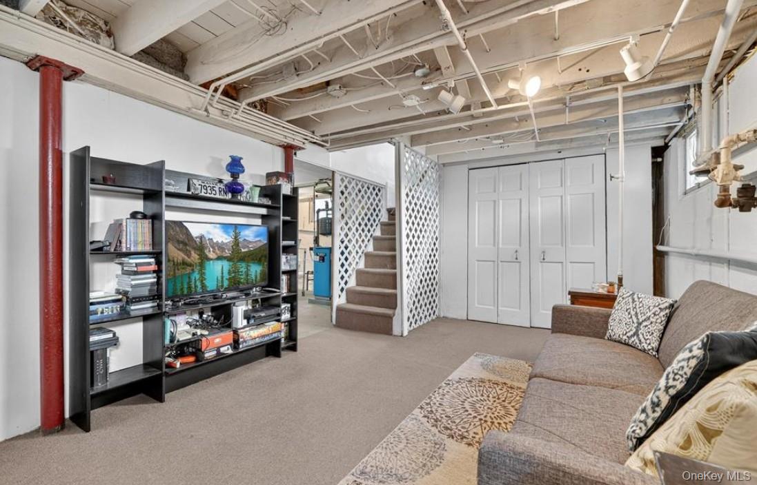 34 Ridge Road Croton-on-Hudson, NY 10520 - Photo 32 of 35 What would you use this space for? Home theater? Playroom?