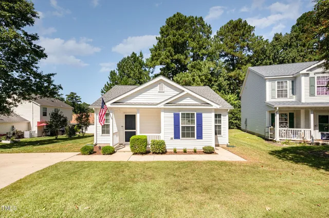 $333,000 | 102 Checker Court, Apex, NC 27502