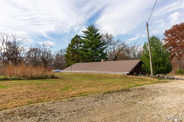 $695,000 | 9057 Big Tavern Creek Road, Portland, MO 65067