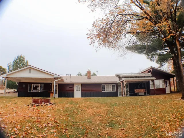 $695,000 | 9057 Big Tavern Creek Road, Portland, MO 65067