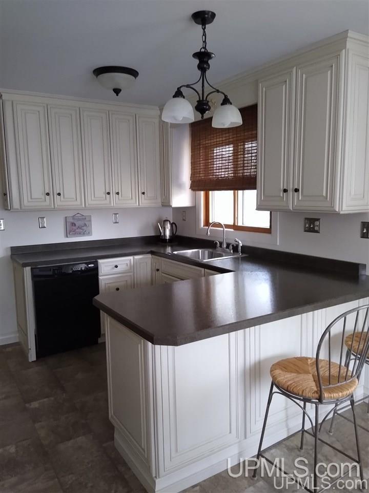 603 Brule Road Marquette, MI 49855 - Photo 14 of 41
