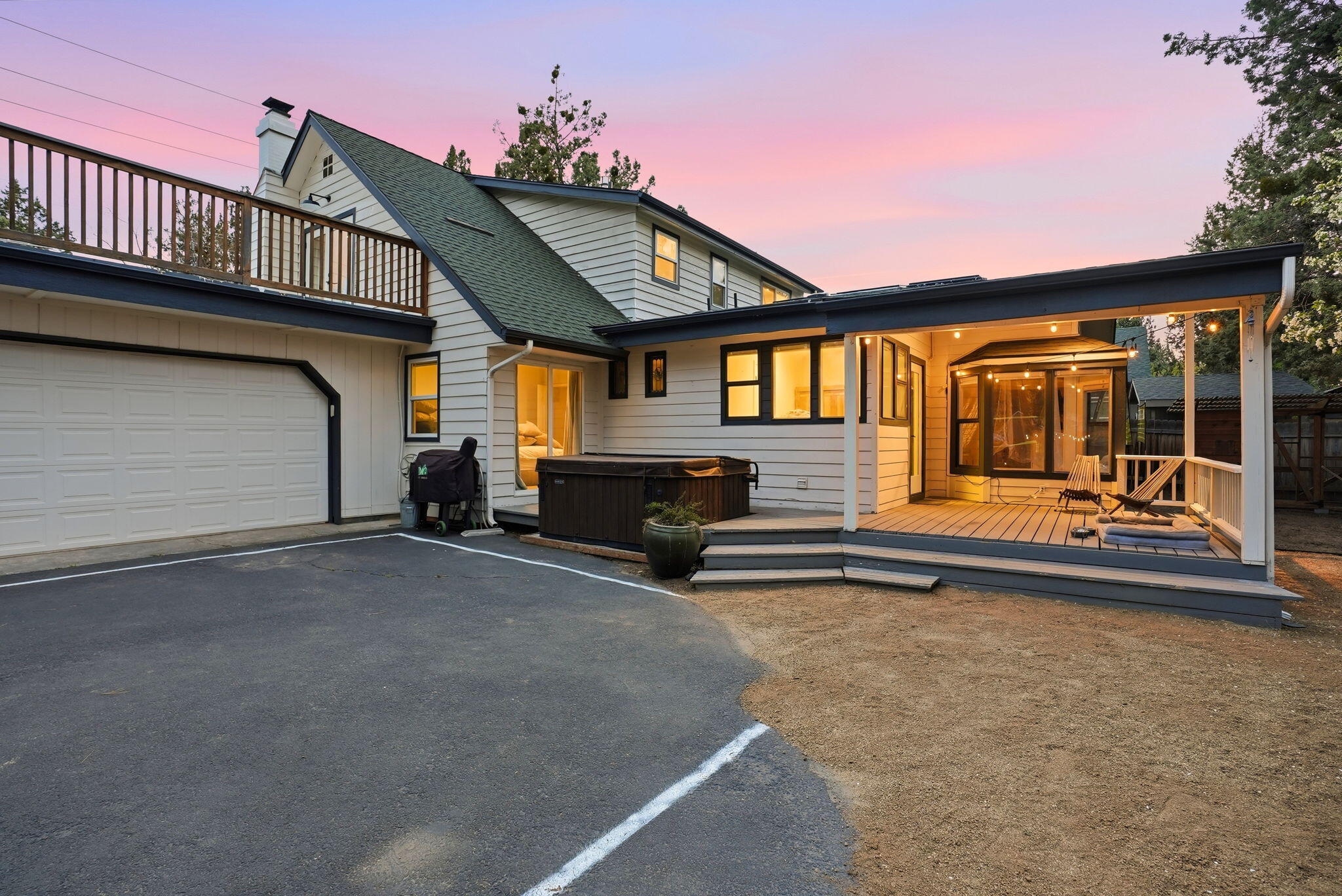 144 Southwest Cleveland Avenue Bend, OR 97702 - Photo 4 of 62 Gallery Image 4