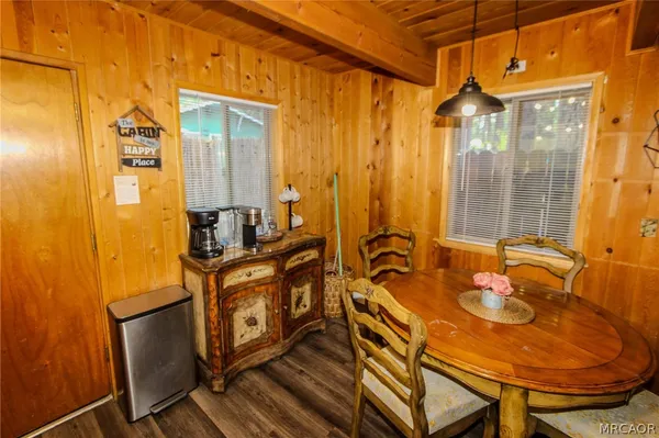 $1,600 | 202 West Sherwood Boulevard, Big Bear City, CA 92314