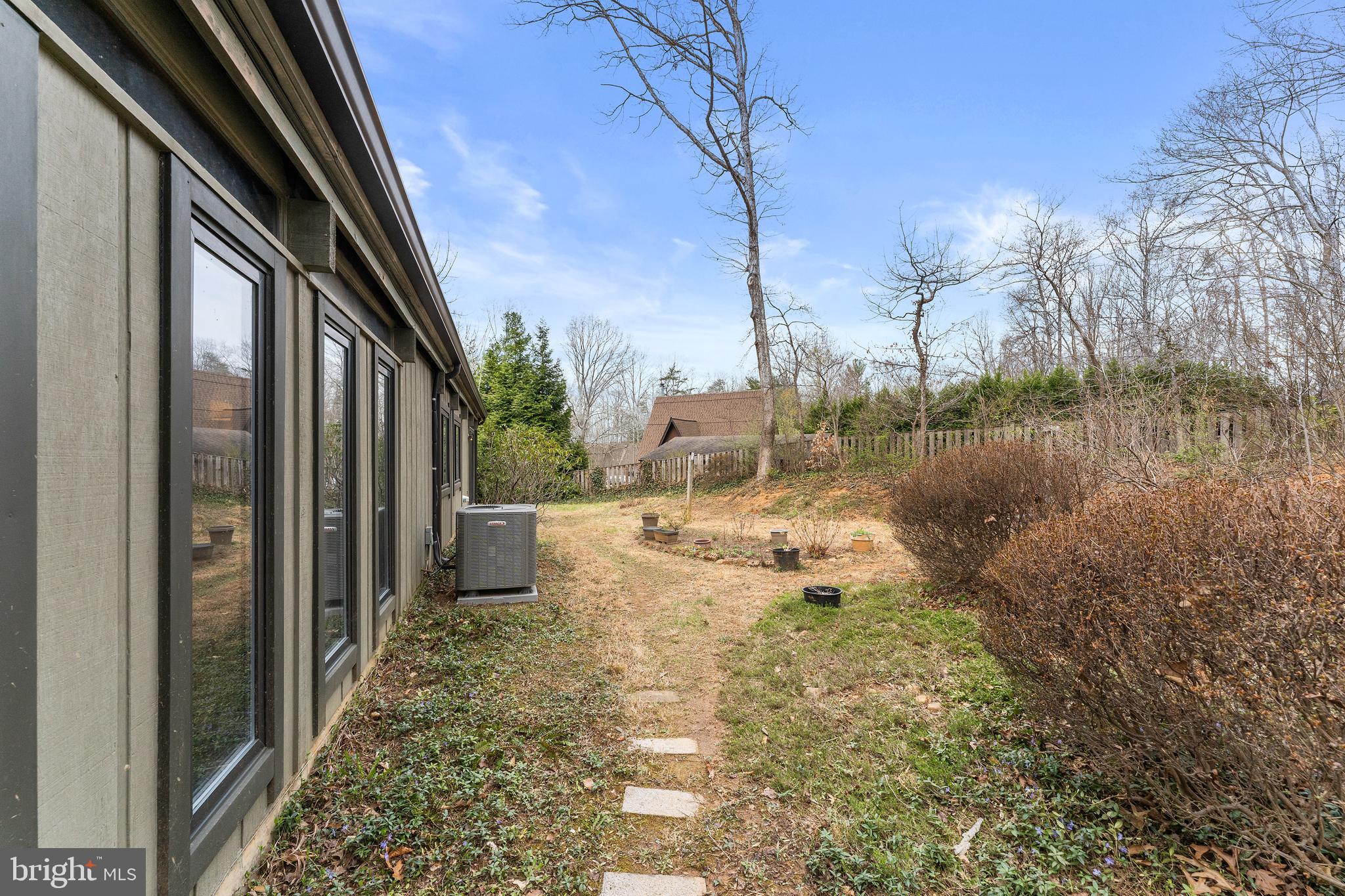 7202 Danny Lane Manassas, VA 20112 - Photo 47 of 54 Rear of home with lots of windows