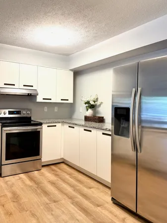 $2,200 | 1553 Long Meadow Trail Drive, Ann Arbor, MI 48108