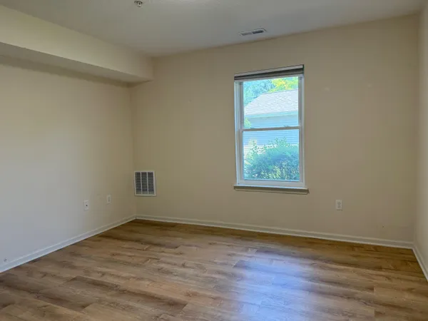 $2,200 | 1553 Long Meadow Trail Drive, Ann Arbor, MI 48108