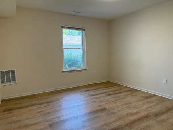 $2,200 | 1553 Long Meadow Trail Drive, Ann Arbor, MI 48108