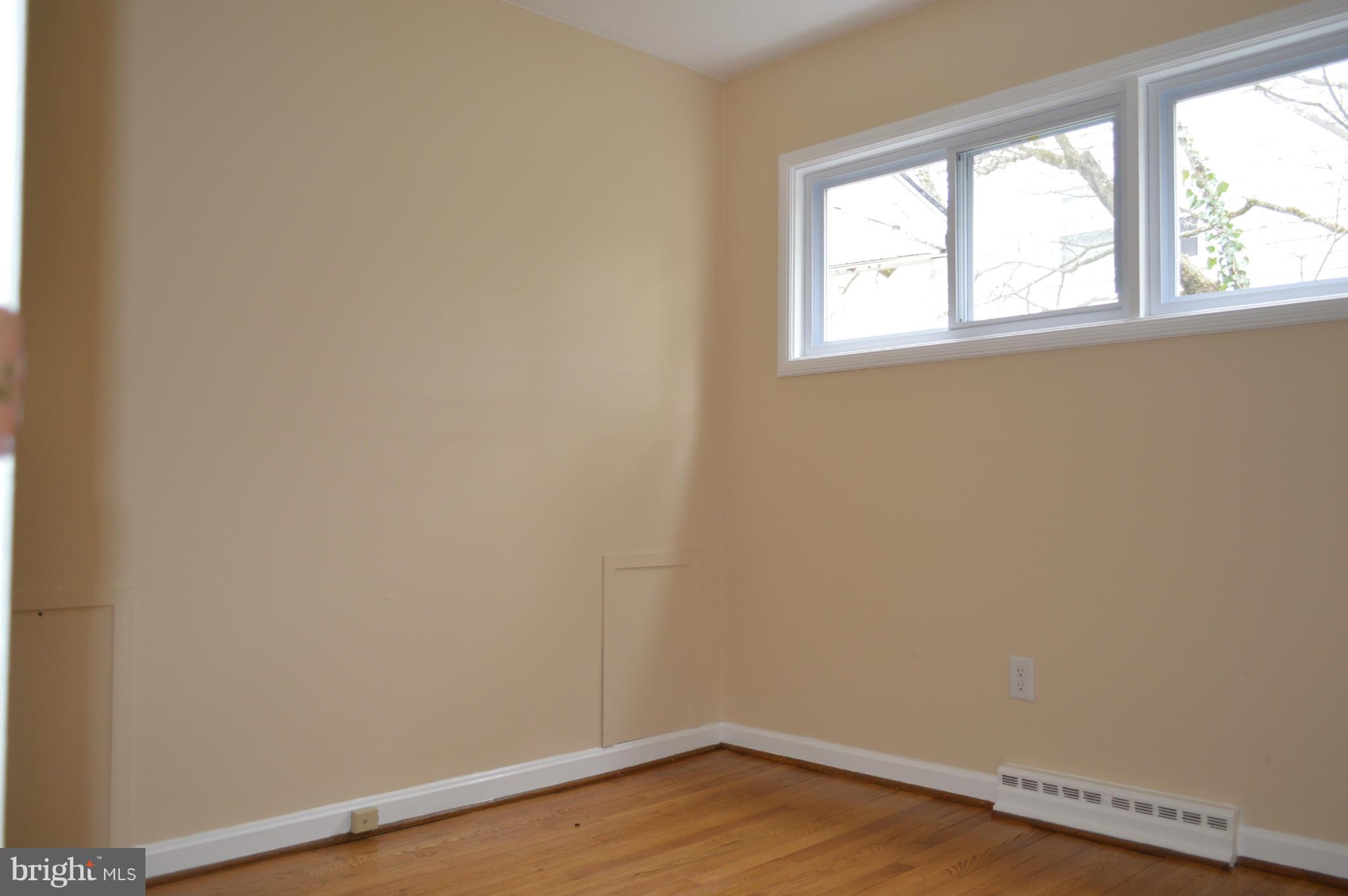 6802 Glenkirk Road Baltimore, MD 21239 - Photo 9 of 29 Bedroom