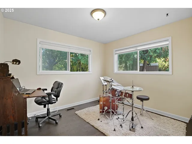 a bird view of a tree