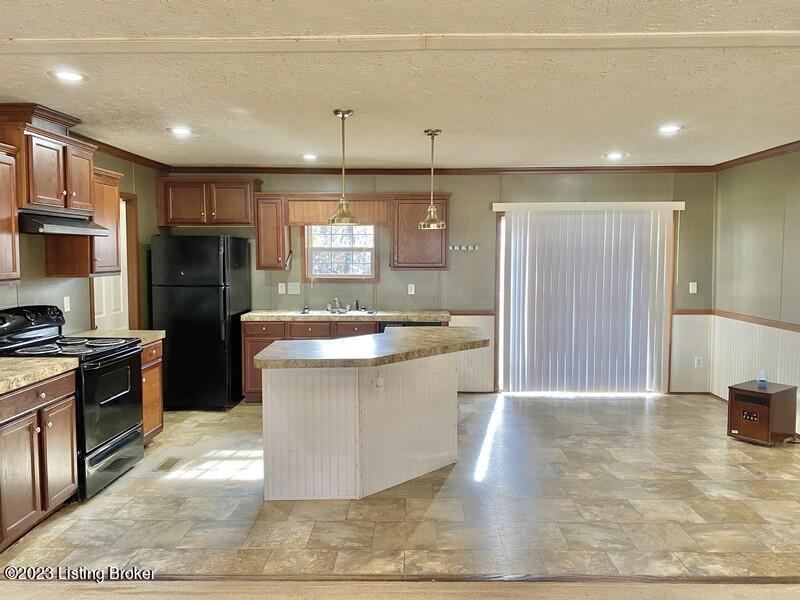 787 Noah Stevenson Road Bee Spring, KY 42207 - Photo 6 of 25 3 Bed, 2 Bath Home for Sale in Kentucky, Nolin Lake Area