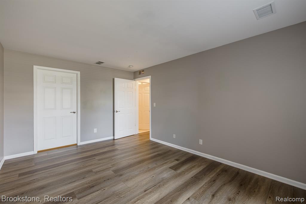 5292 Brookemonte Circle Rochester, MI 48306 - Photo 28 of 55