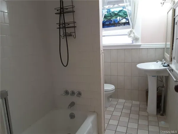 $499,999 | 80 North Main Street, Monroe, NY 10950