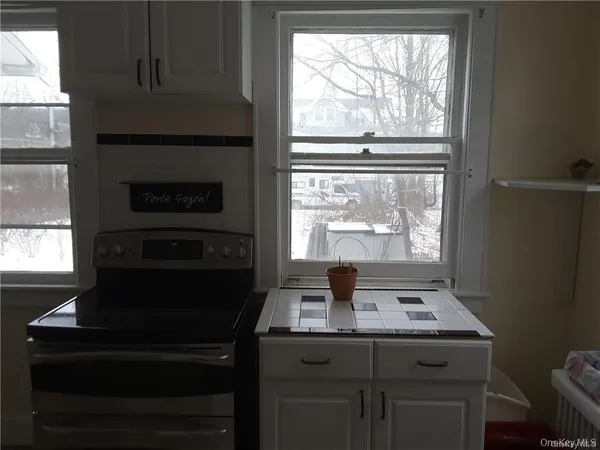 $499,999 | 80 North Main Street, Monroe, NY 10950