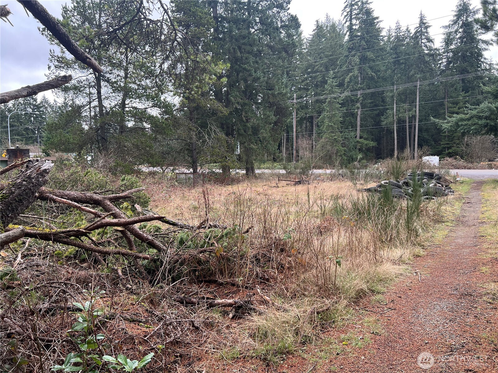 2377 Southeast Sedgwick Road Port Orchard, WA 98366 - Photo 5 of 5 Gallery Image 5